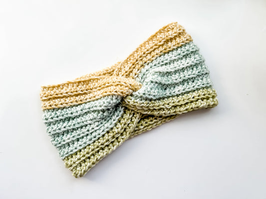 One Ball Wonder: Only Got One Ball of Yarn?