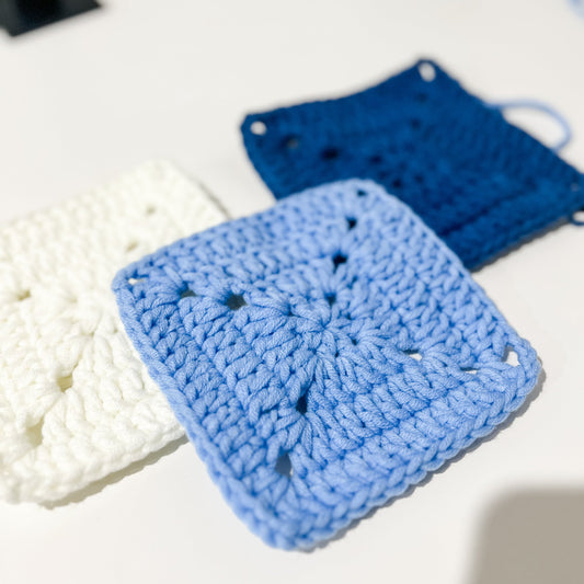 Solid Granny Square Crochet Pattern